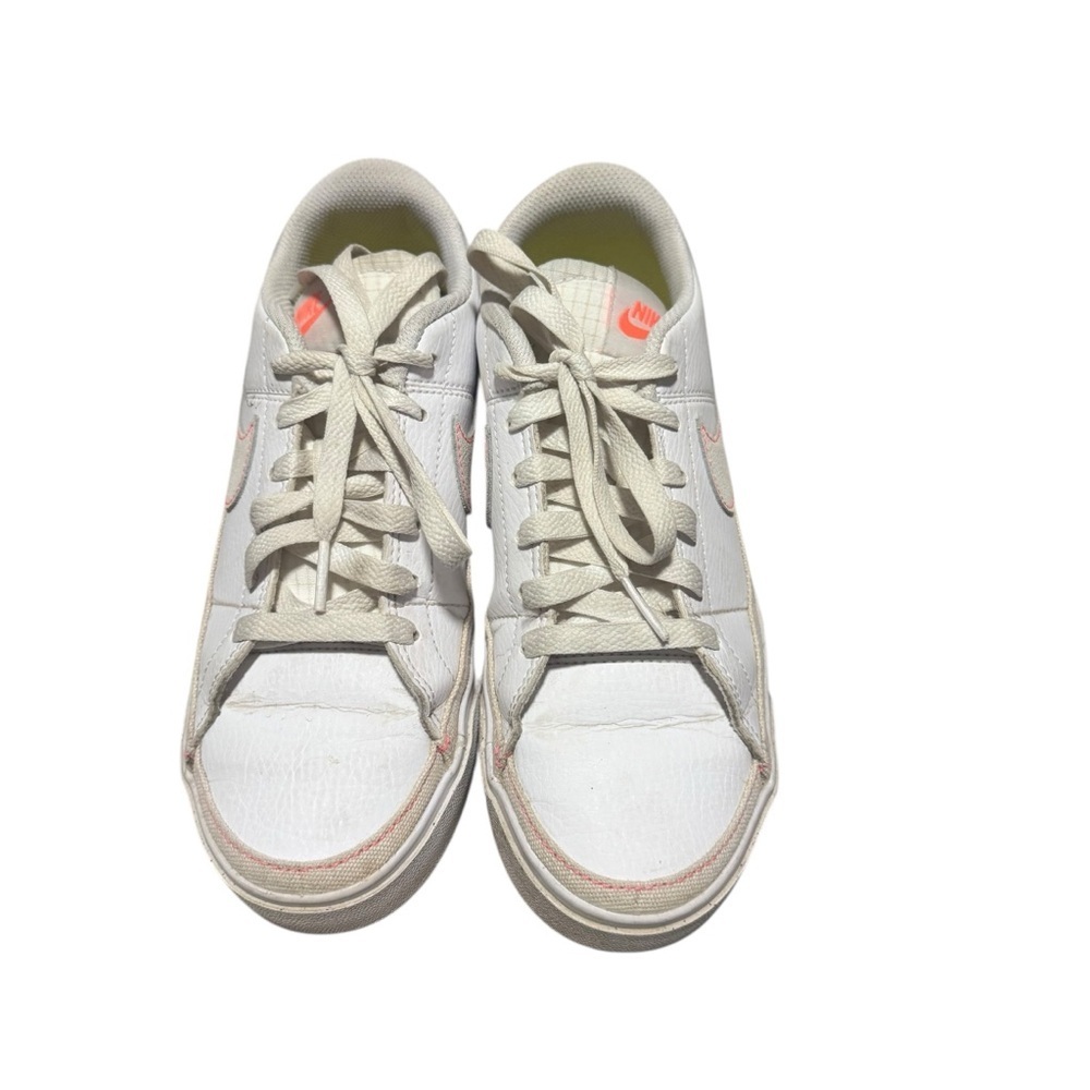 Nike Women's Court Legacy Next Nature Hot Punch Sneaker Casual Shoe Size 7 - Picture 4 of 7